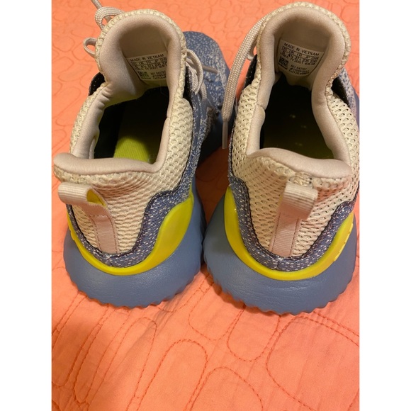 Adidas Alphabounce Beyond Sneakers - Picture 4 of 8